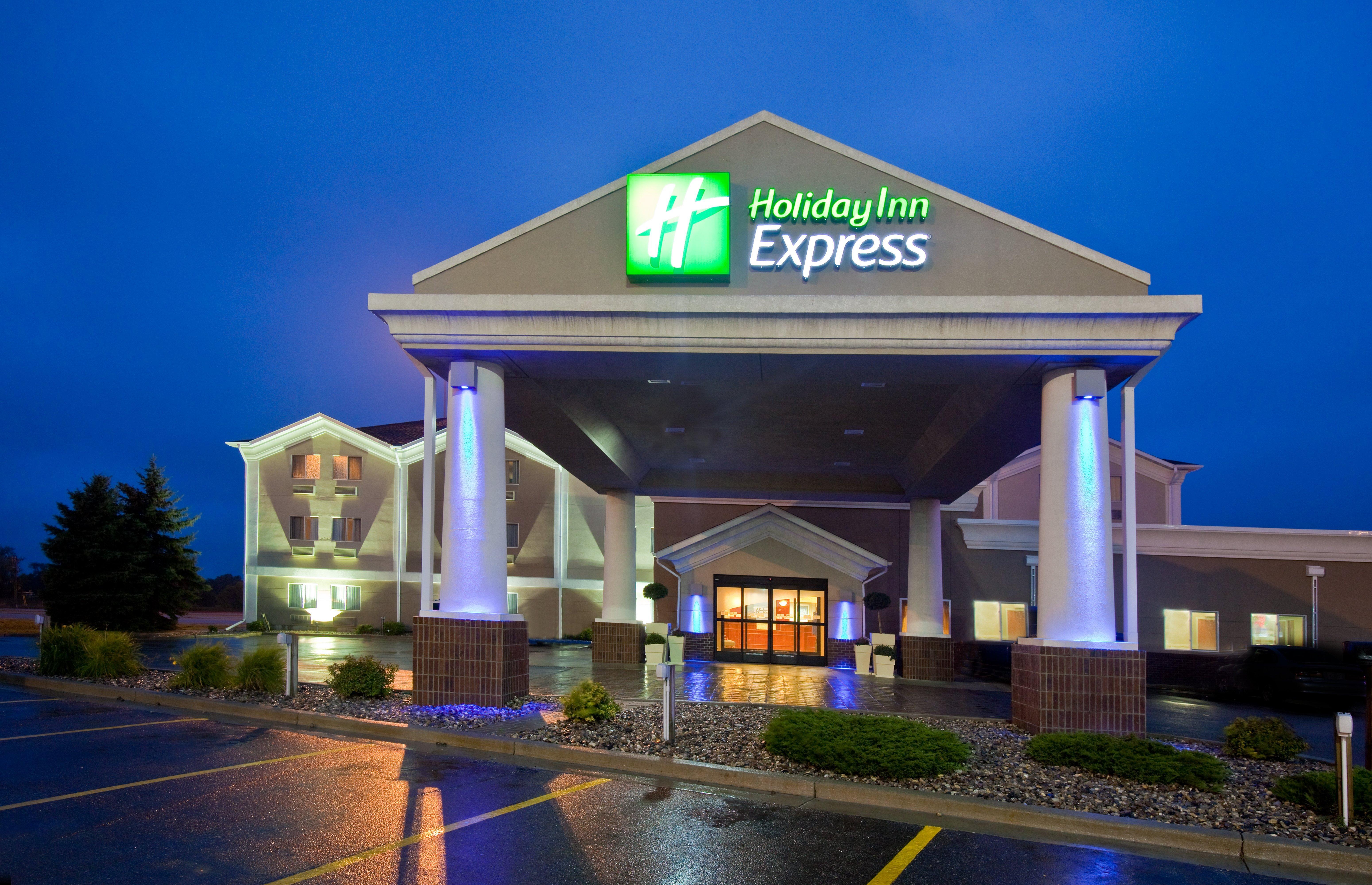Holiday Inn Express Jamestown By Ihg Exterior photo